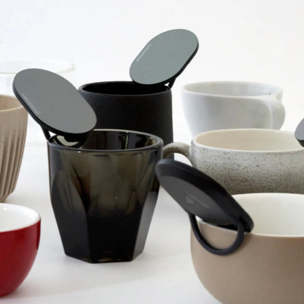 【Subminimal】UpShot 咖啡鏡，超薄 0.6mm 鋼化玻璃設計，專為濃縮咖啡萃取觀察打造，搭配無邊框高清視角與磁吸壁掛功能。