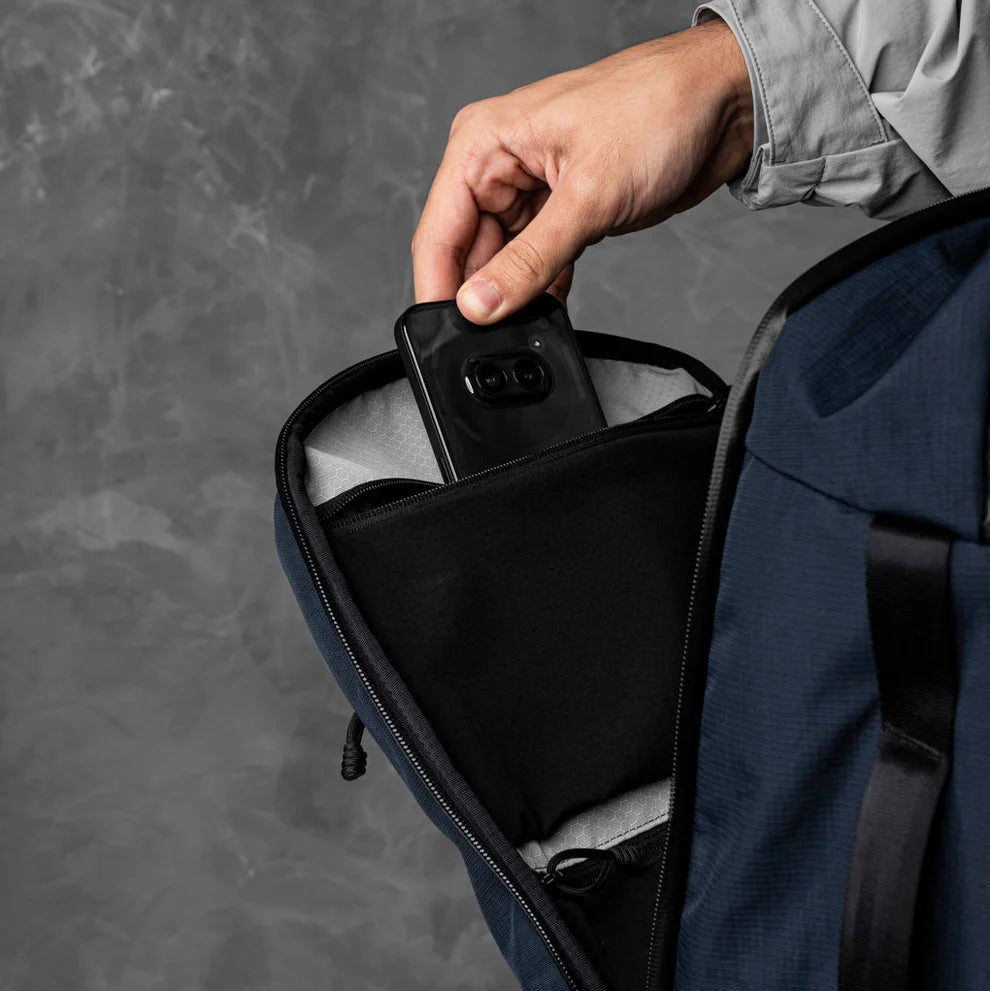 【Alpaka】Traverse Backpack 30L 旅行背包｜防潑水｜可容納 16 吋筆電