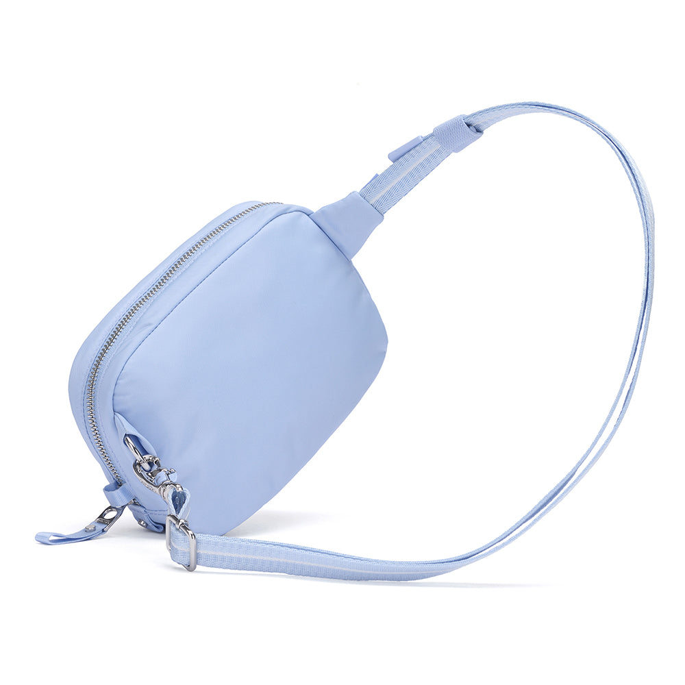 【Pacsafe】W 防盜微型斜背小包 2L｜優雅外型 全面防護