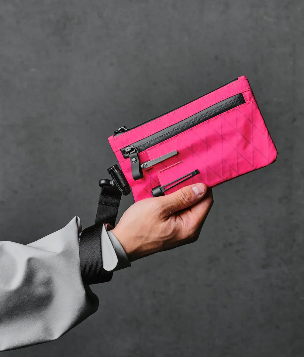 Alpaka Zip Clutch Hot Pink RVX20 - Limited Edition 拉鍊手拿包