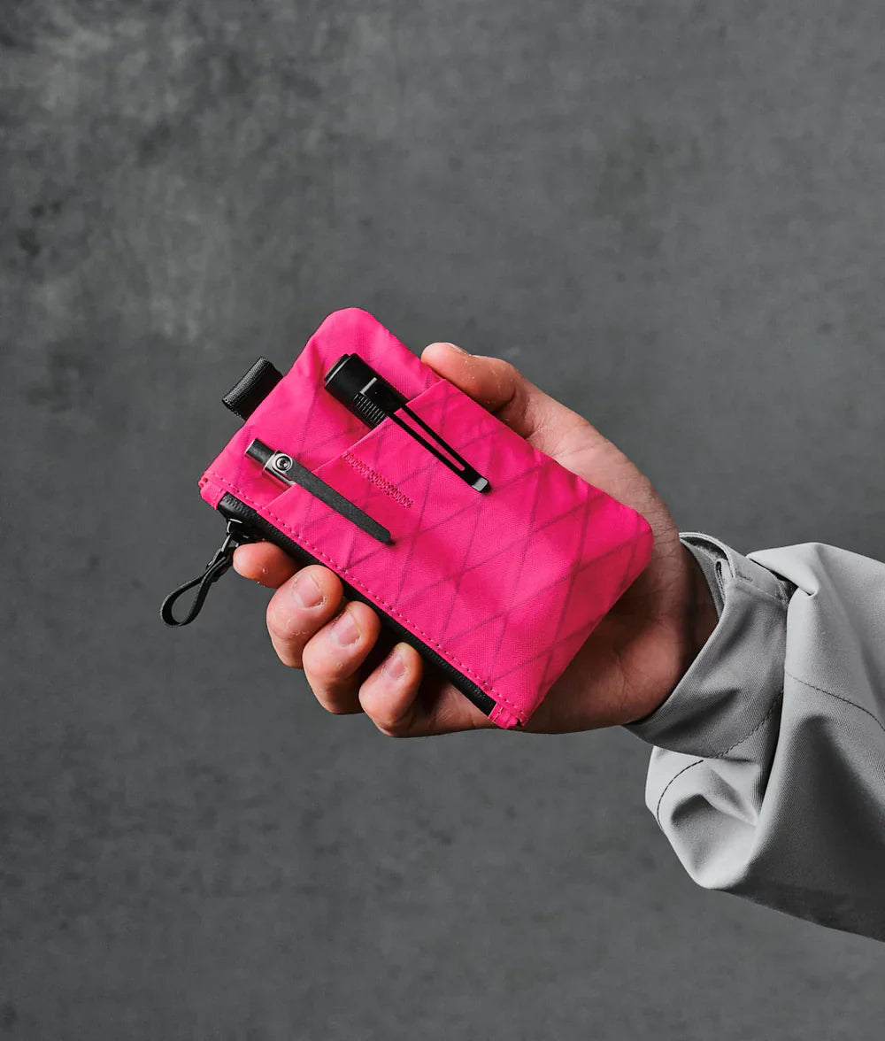 Alpaka Zip Pouch Pro Hot Pink RVX20 - Limited Edition 防水拉鍊袋