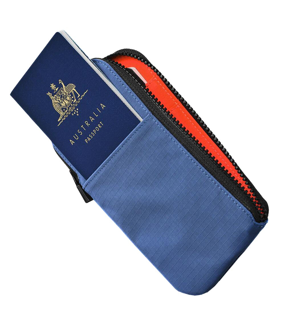 Alpaka Zip Travel Wallet 旅行皮夾