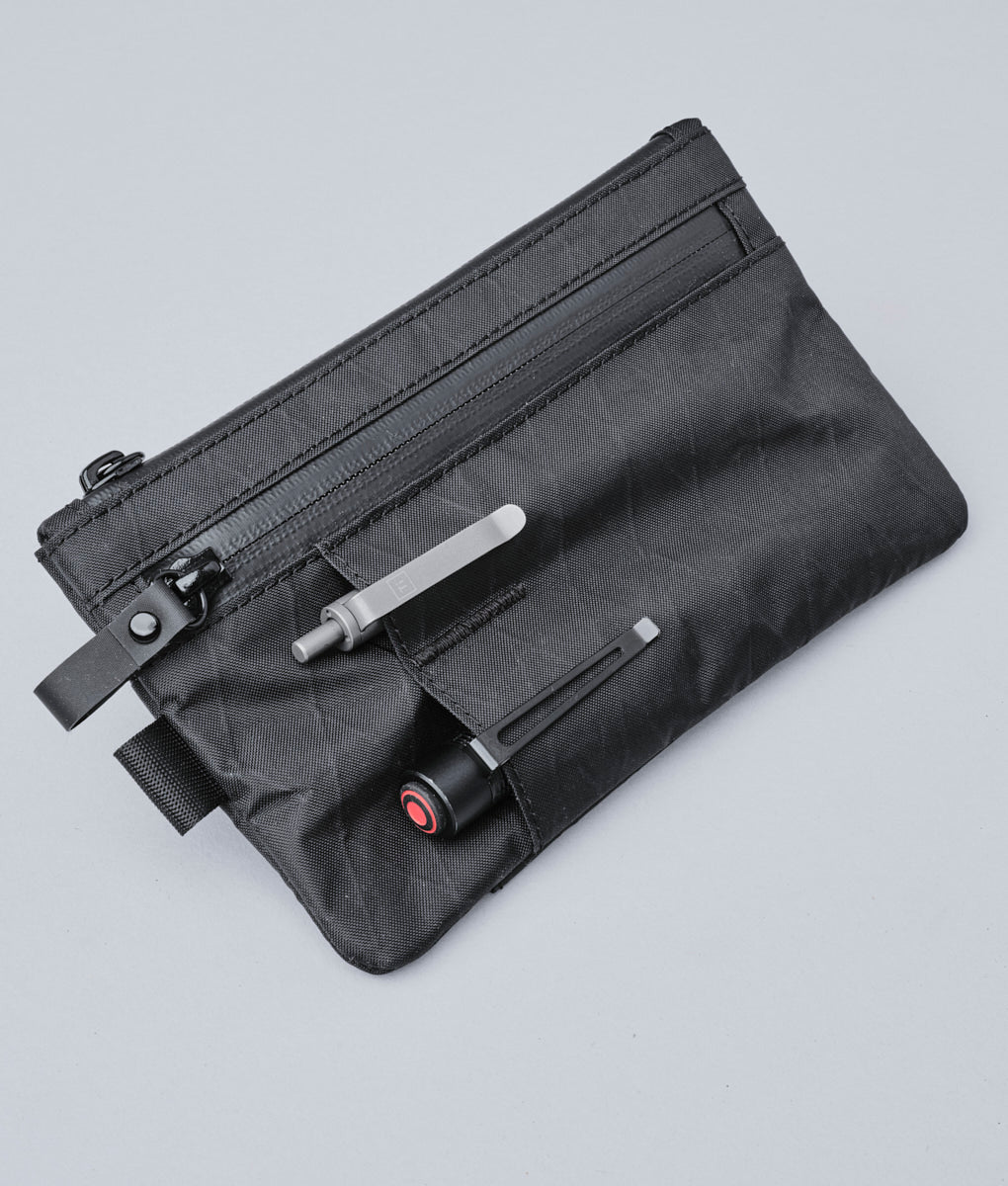 Alpaka Zip Clutch (X-Pac) 拉鏈手拿包