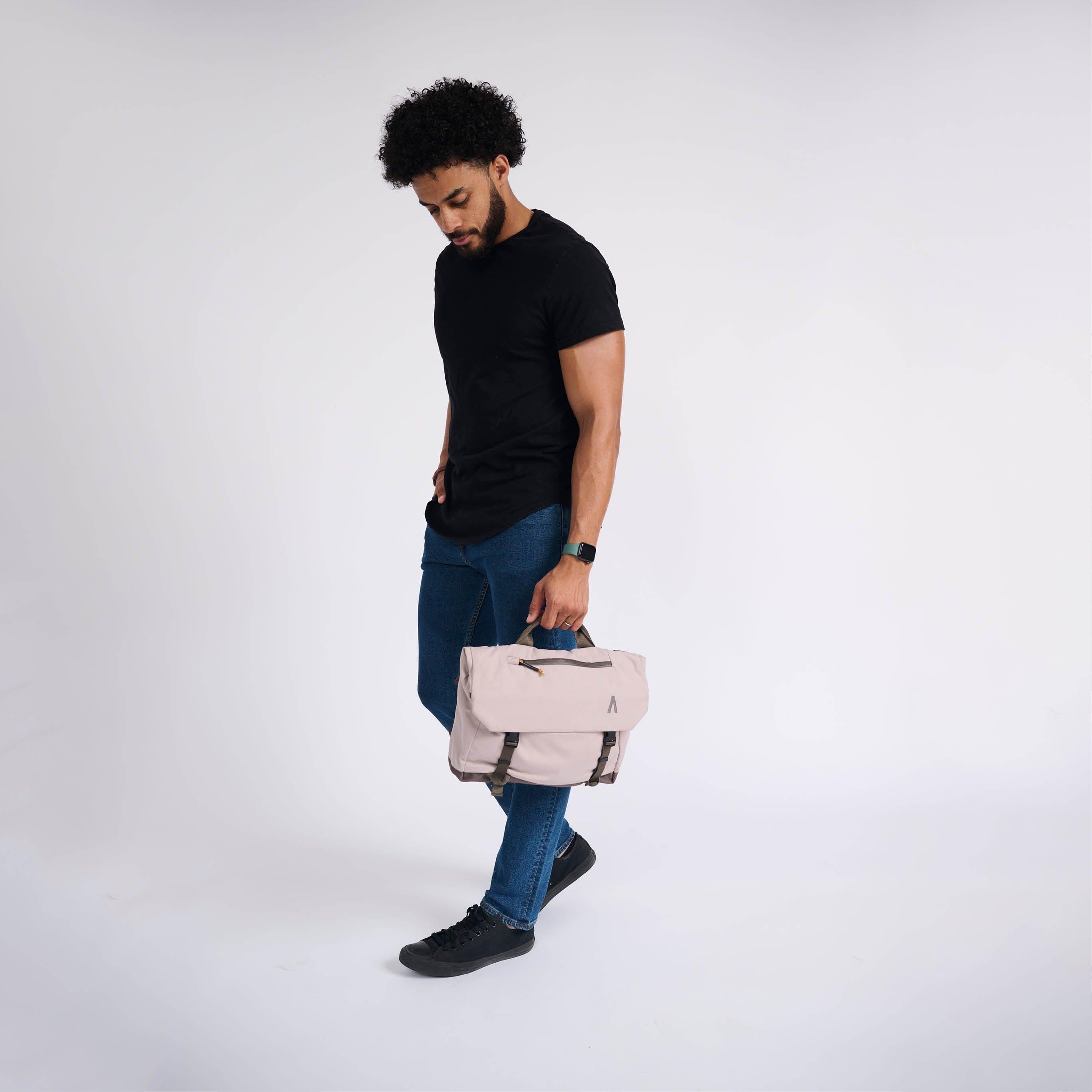 Boundary Supply Rennen Shoulder Bag 肩背包