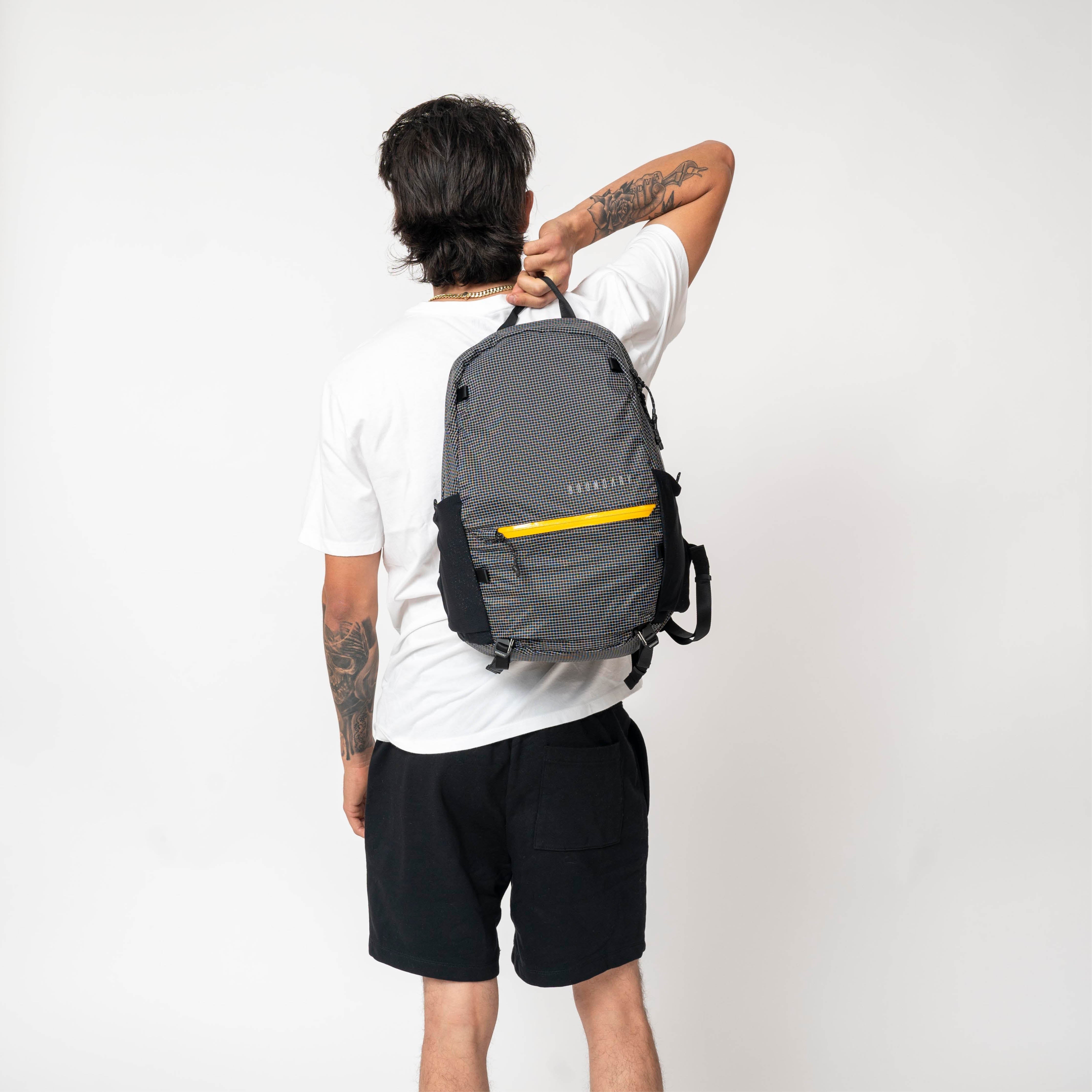 Boundary Supply Rennen Ripstop Daypack 抗撕裂尼龍日用背包