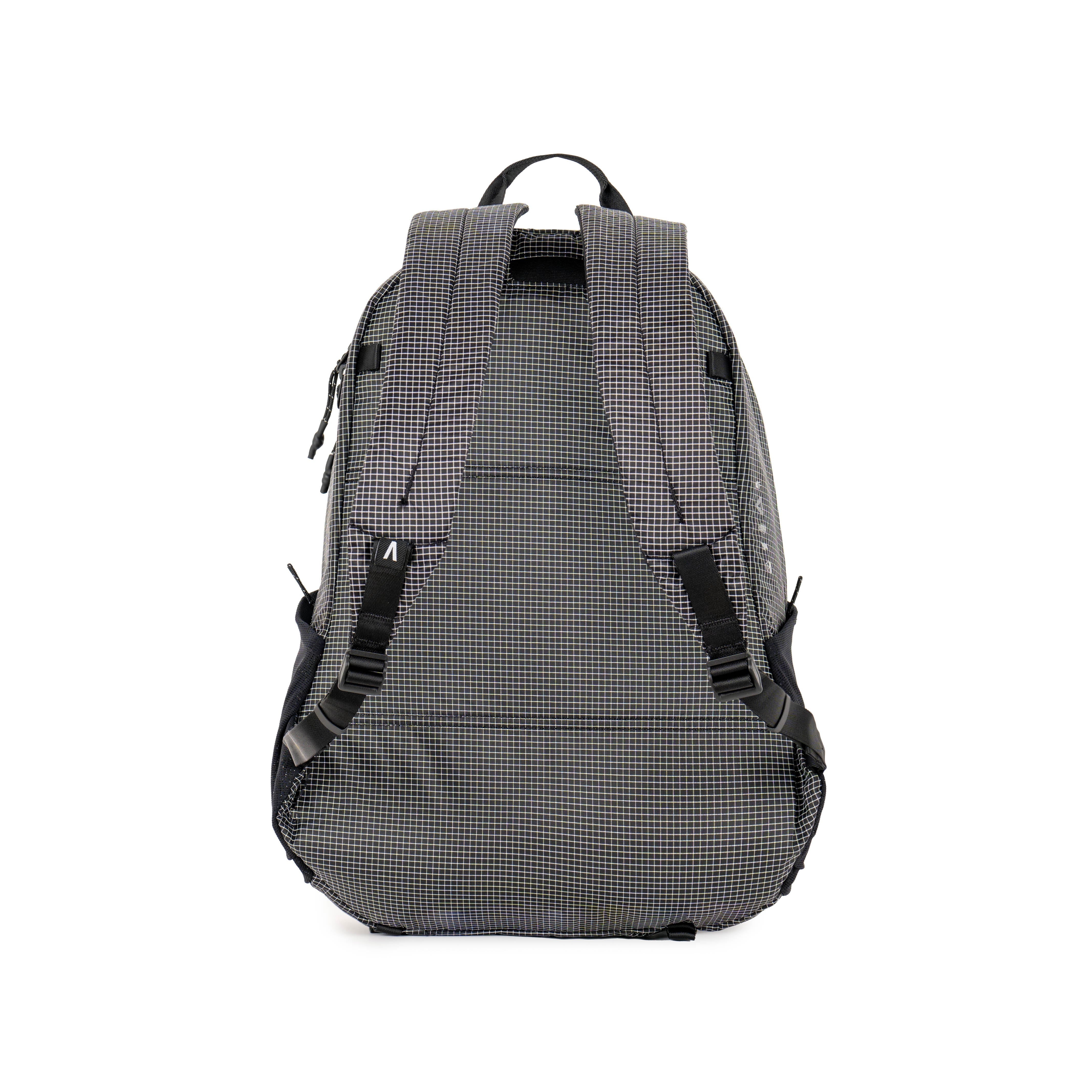 Boundary Supply Rennen Ripstop Daypack 抗撕裂尼龍日用背包